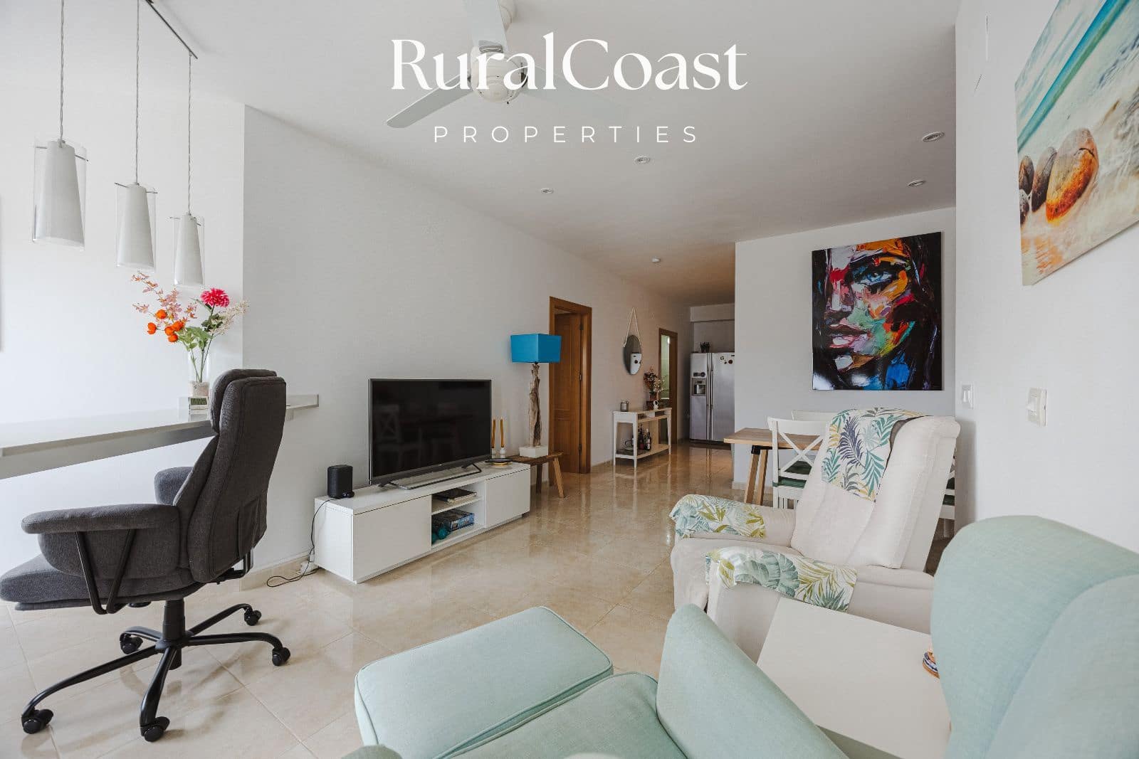 5 bedroom Villa for sale in Busot with pool garage - € 695,000 (Ref: 9496393)