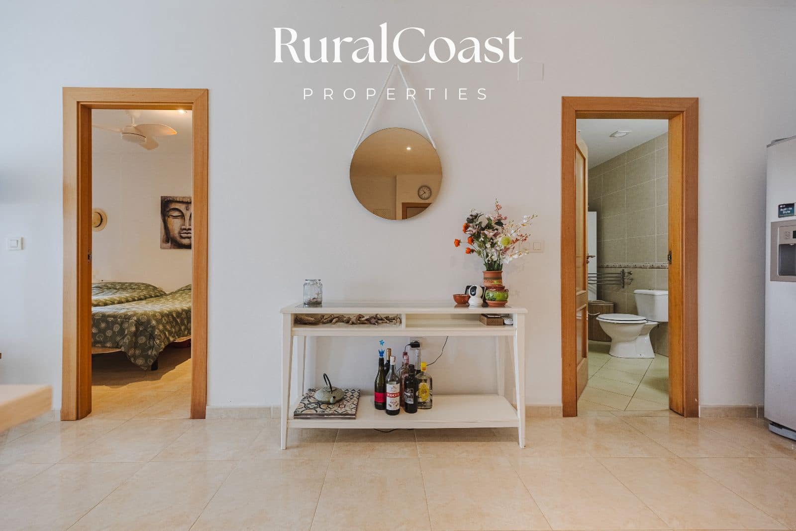 5 bedroom Villa for sale in Busot with pool garage - € 695,000 (Ref: 9496393)