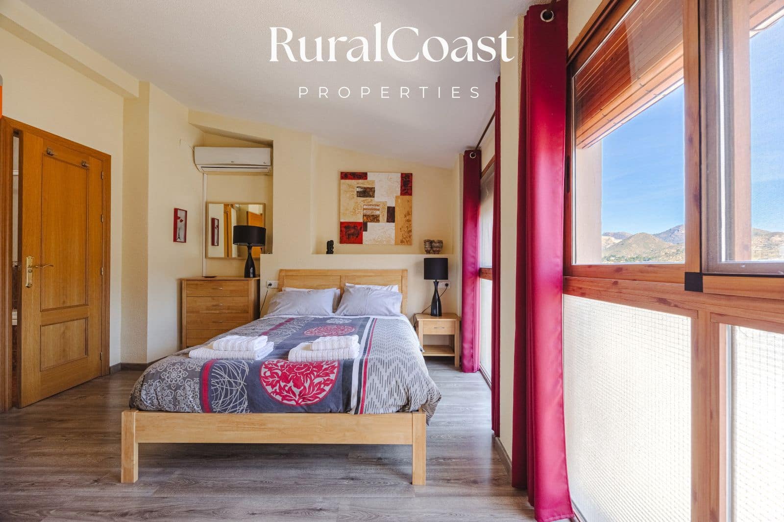 4 bedroom Villa for sale in Busot - € 259,000 (Ref: 9516607)