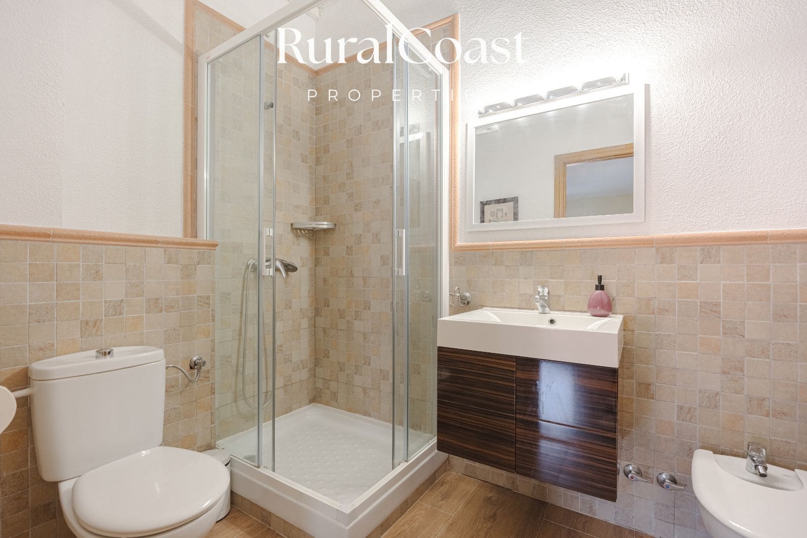 4 bedroom Villa for sale in Busot - € 259,000 (Ref: 9516607)