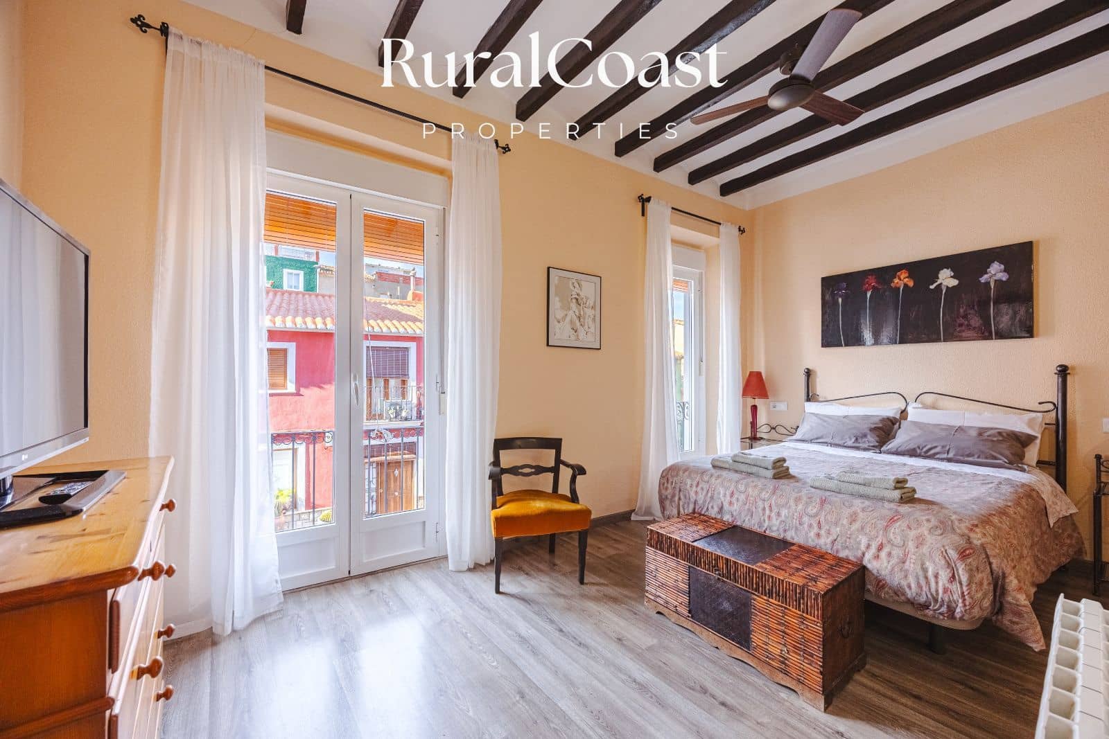 4 bedroom Villa for sale in Busot - € 259,000 (Ref: 9516607)