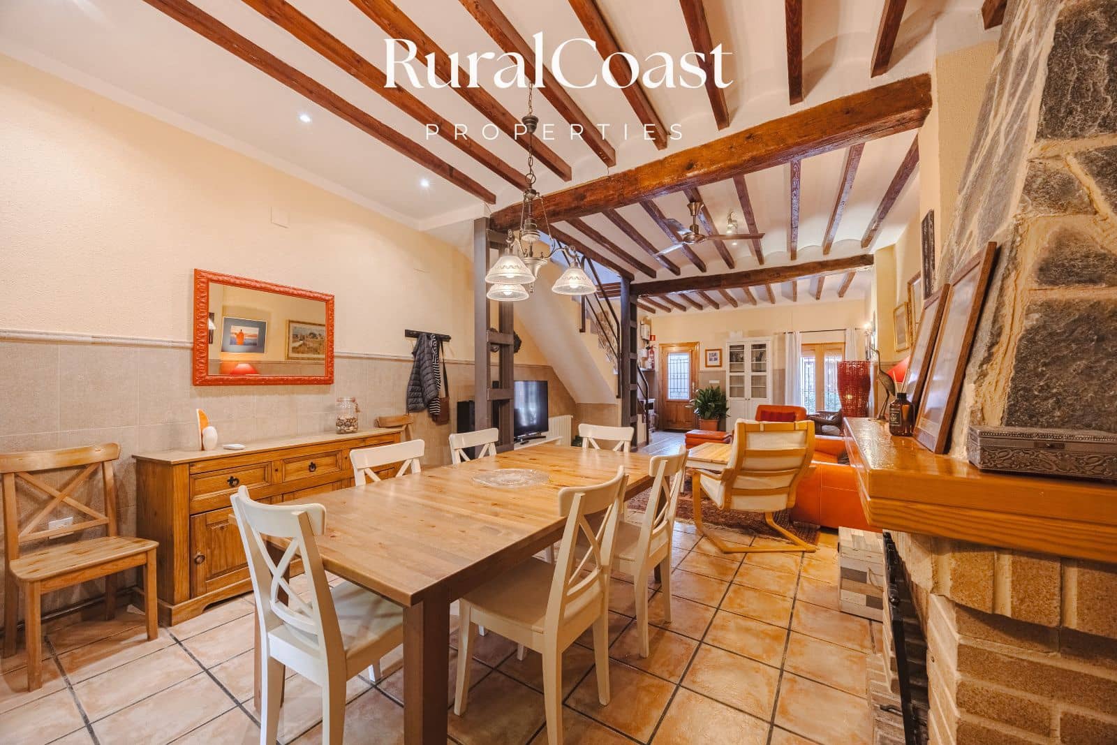 4 bedroom Villa for sale in Busot - € 259,000 (Ref: 9516607)