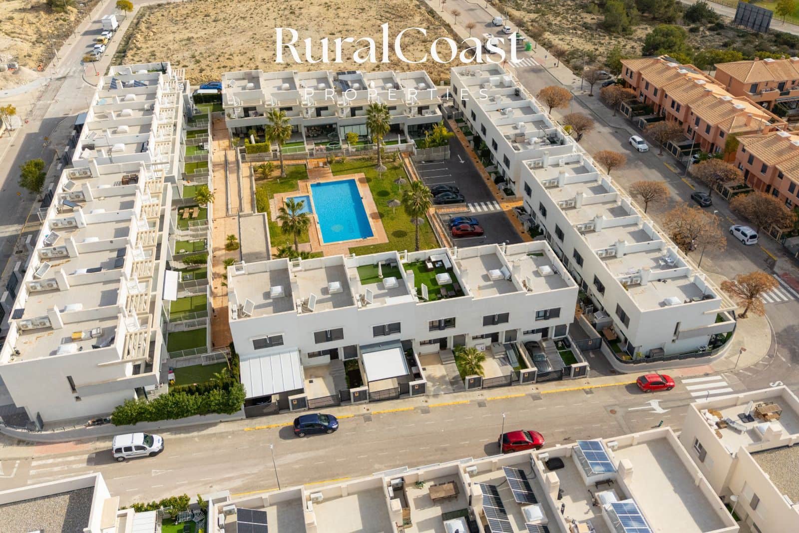 3 chambre Maison de Ville à vendre à Monforte del Cid avec piscine garage - 319 000 € (Ref: 9534889)