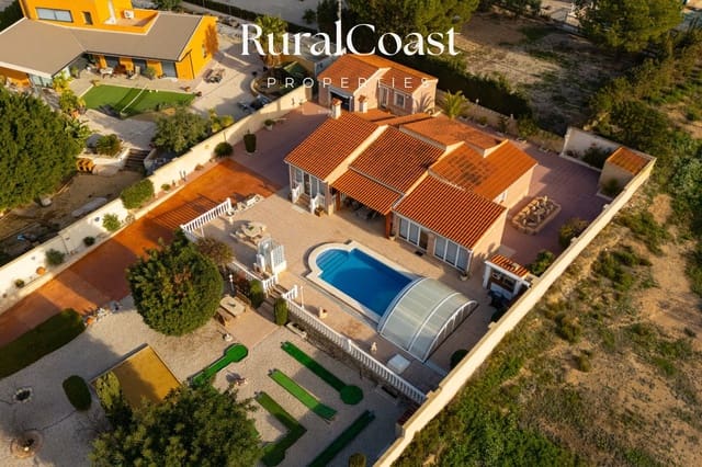 4 quarto Moradia para venda em Busot com piscina garagem - 425 000 € (Ref: 9560669)