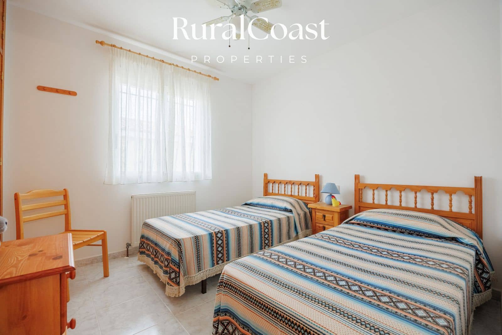 3 sovrum Villa till salu i Busot med pool garage - 295 000 € (Ref: 9646336)