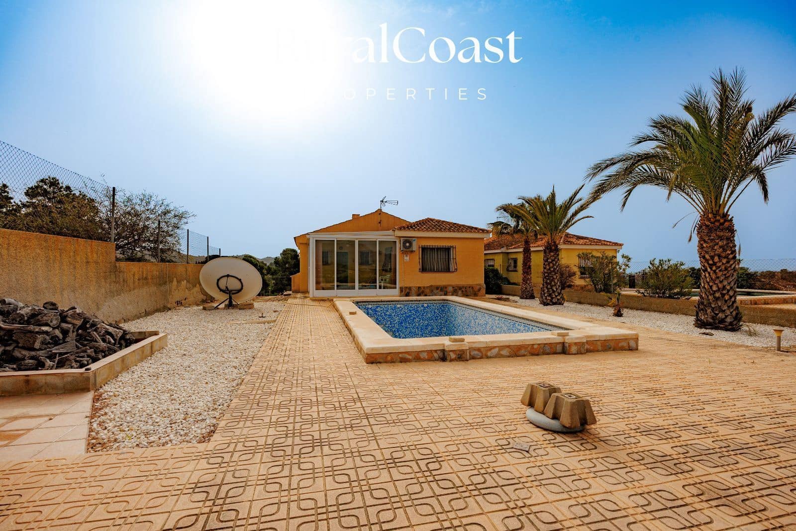 3 sovrum Villa till salu i Busot med pool garage - 295 000 € (Ref: 9646336)