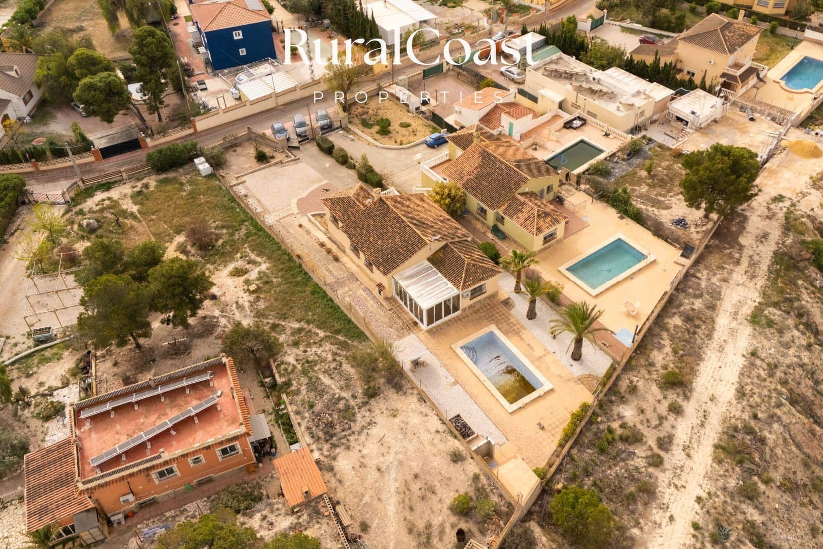 3 sovrum Villa till salu i Busot med pool garage - 295 000 € (Ref: 9646336)