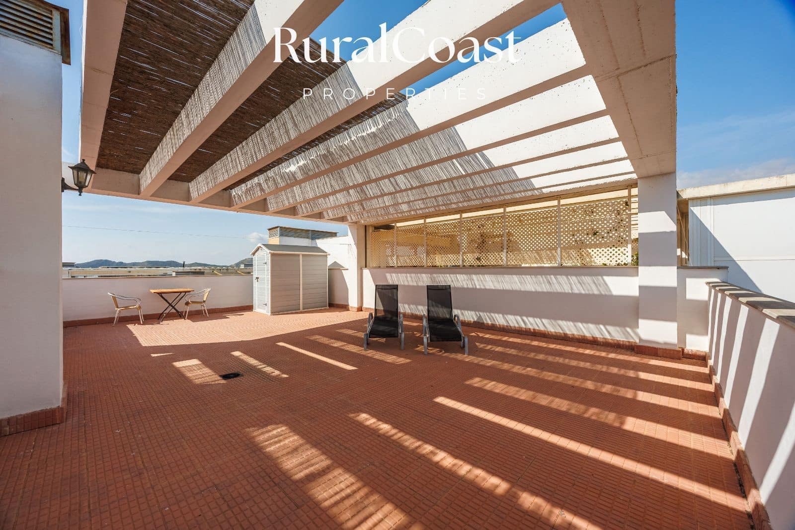 2 Zimmer Penthouse zu verkaufen in El Campello mit Pool Garage - 245.000 € (Ref: 9651029)