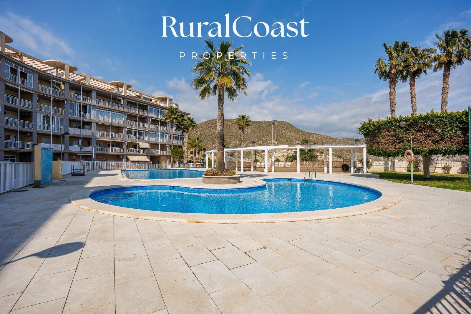 2 Zimmer Penthouse zu verkaufen in El Campello mit Pool Garage - 245.000 € (Ref: 9651029)