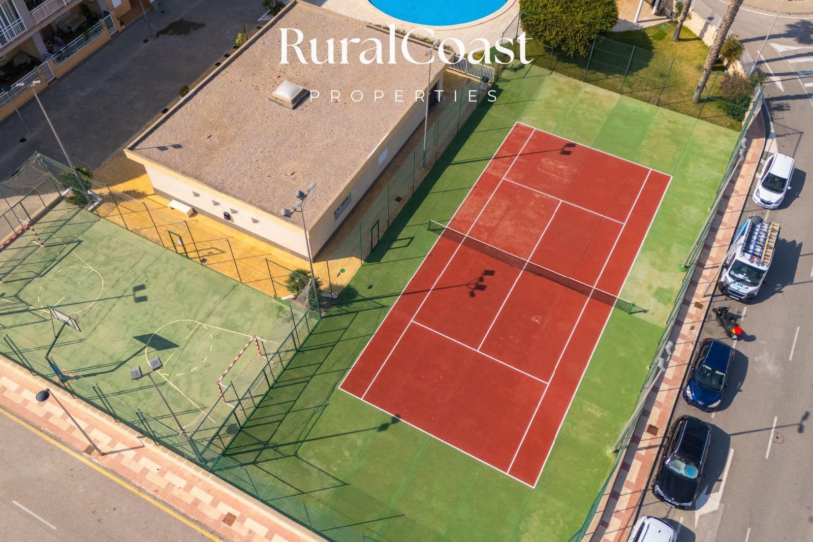 2 Zimmer Penthouse zu verkaufen in El Campello mit Pool Garage - 245.000 € (Ref: 9651029)