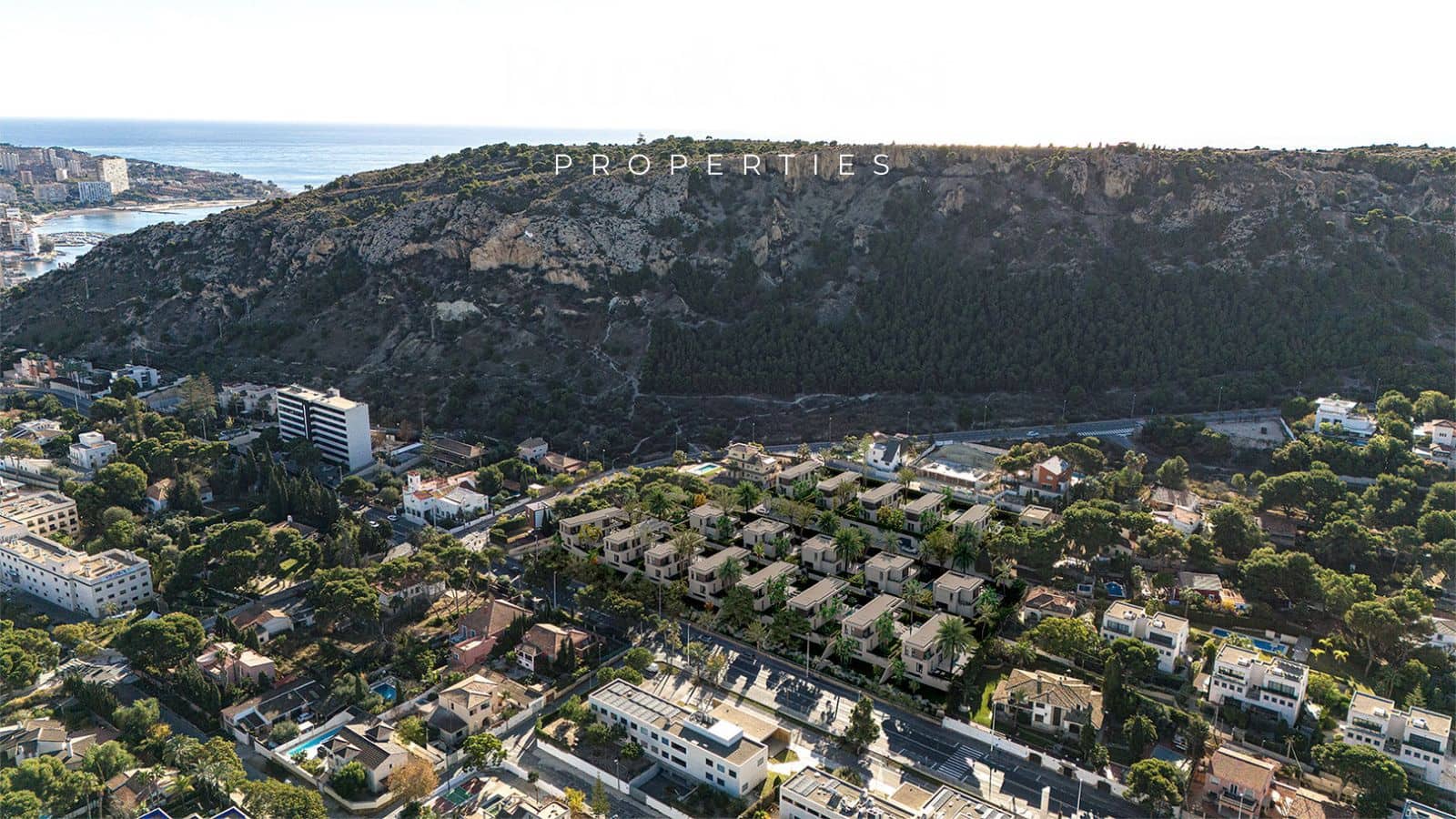 4 Zimmer Haus zu verkaufen in Alicante / Alacant Stadt mit Pool Garage - 1.485.000 € (Ref: 9671183)