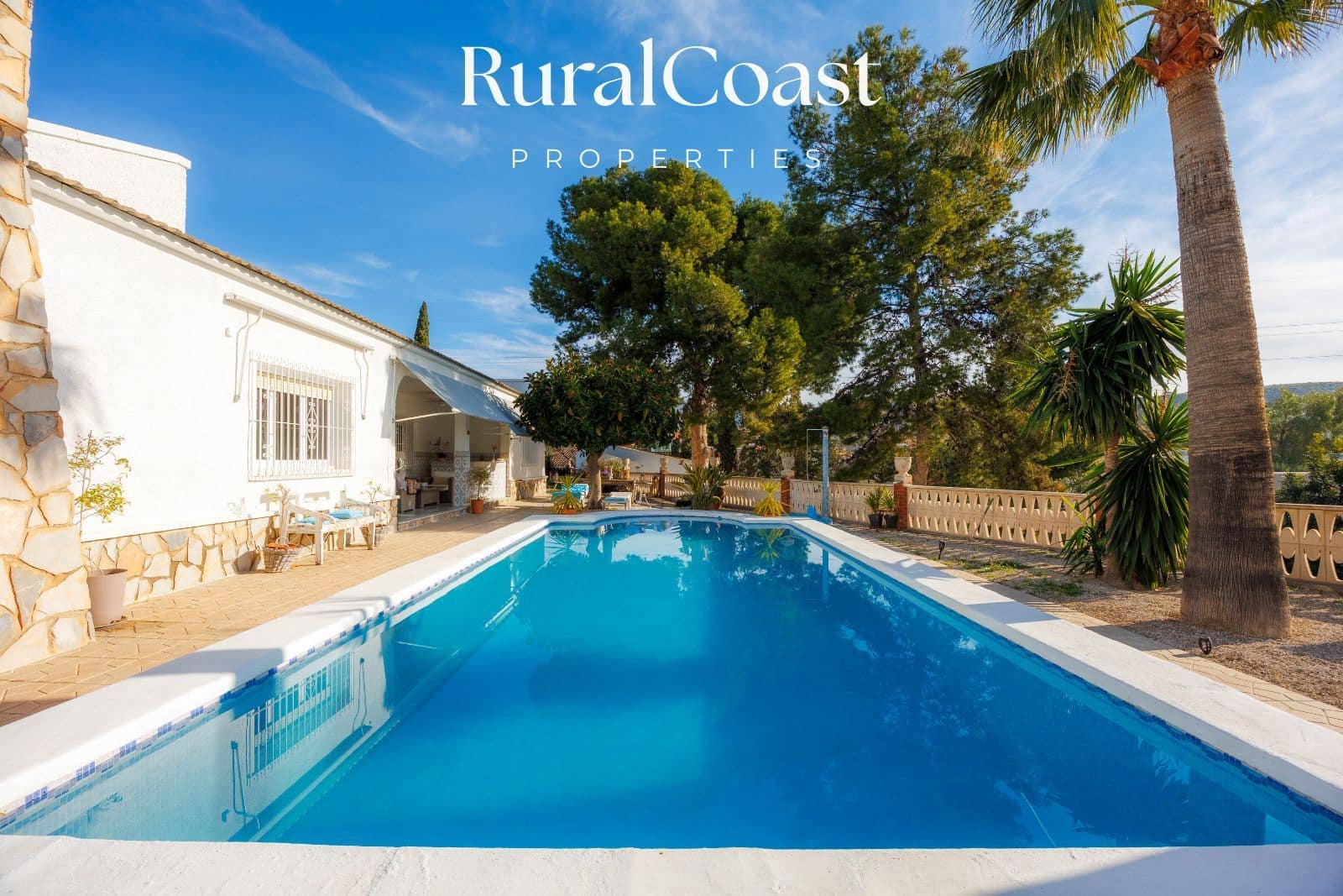 4 Zimmer Villa zu verkaufen in Busot mit Pool - 485.000 € (Ref: 9672198)