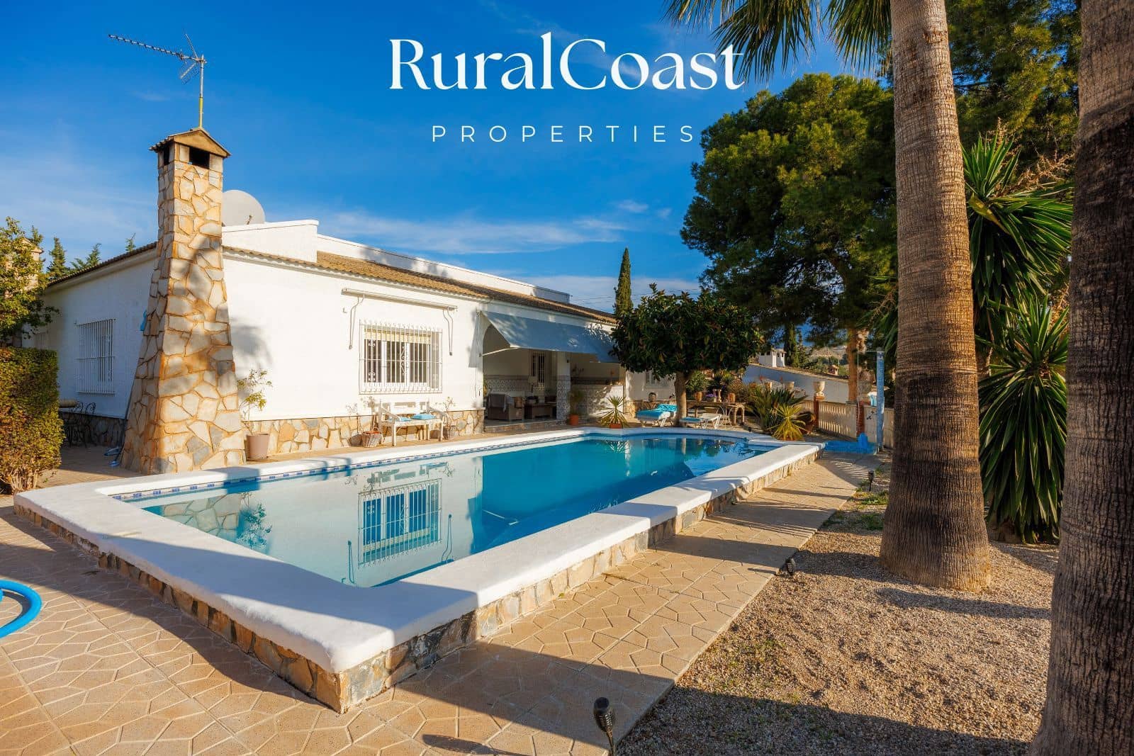 4 Zimmer Villa zu verkaufen in Busot mit Pool - 485.000 € (Ref: 9672198)