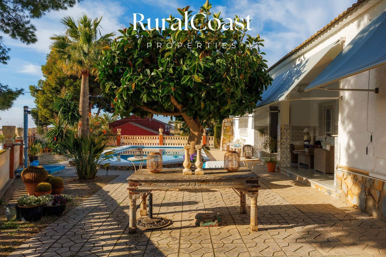4 Zimmer Villa zu verkaufen in Busot mit Pool - 485.000 € (Ref: 9672198)