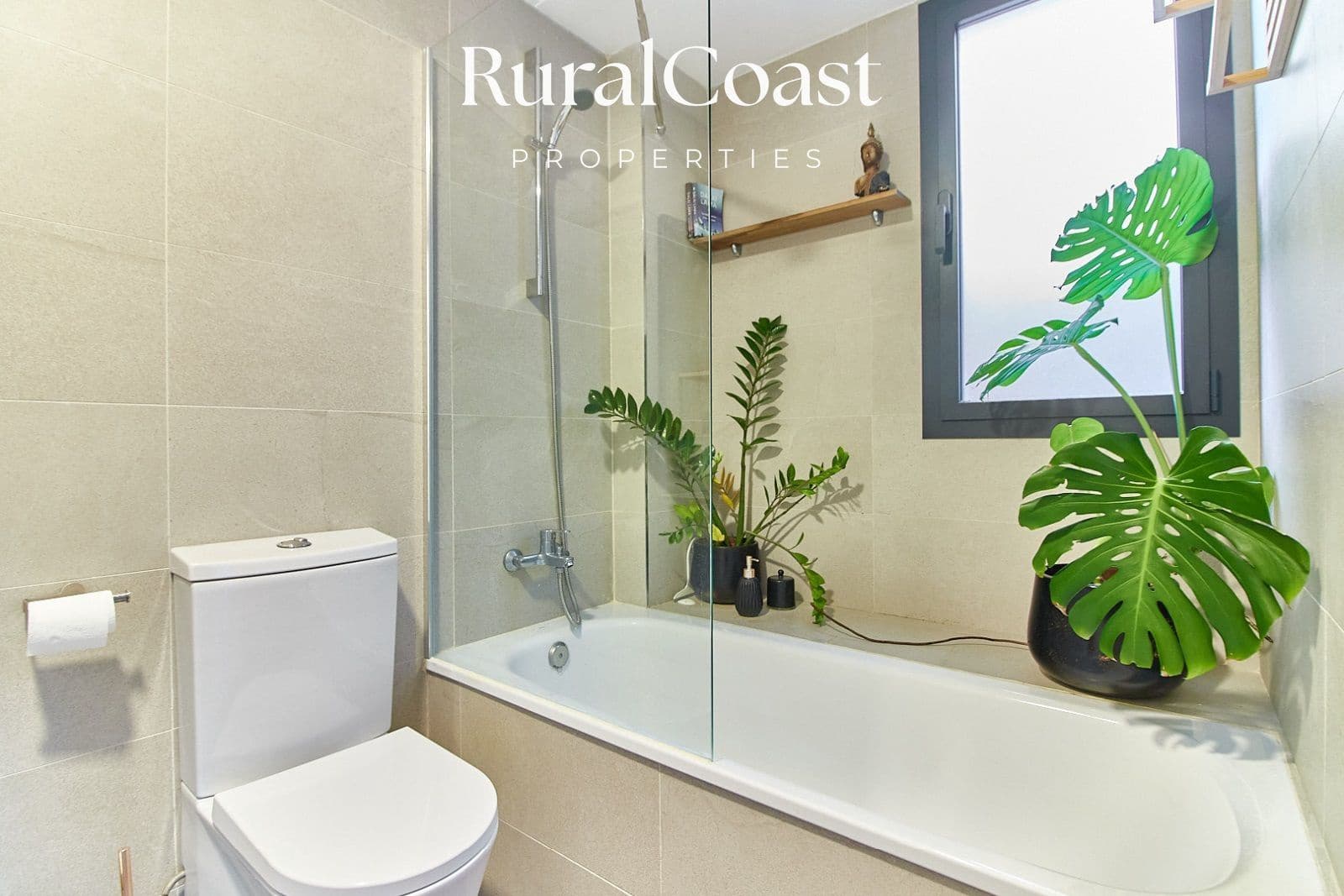 2 bedroom Flat for sale in El Campello with pool garage - € 339,000 (Ref: 9720780)