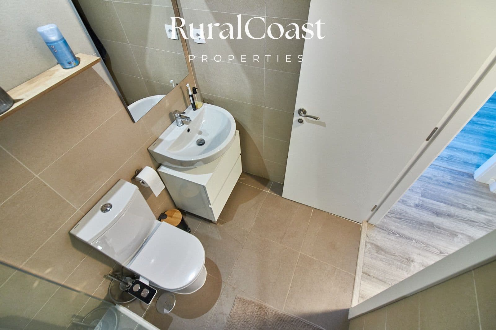 2 bedroom Flat for sale in El Campello with pool garage - € 339,000 (Ref: 9720780)