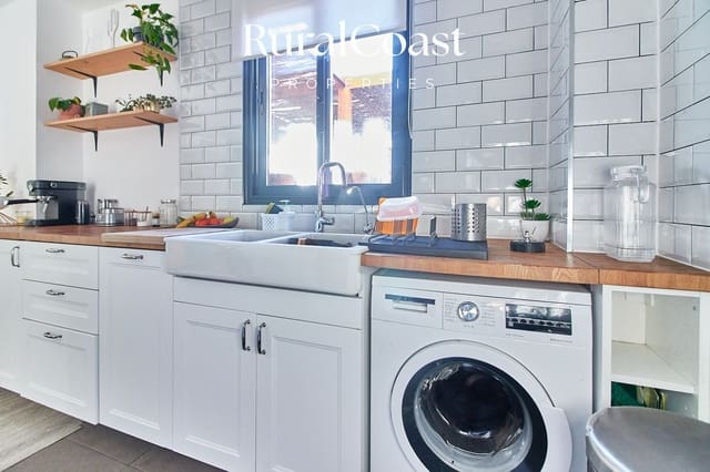 2 bedroom Flat for sale in El Campello with pool garage - € 339,000 (Ref: 9720780)