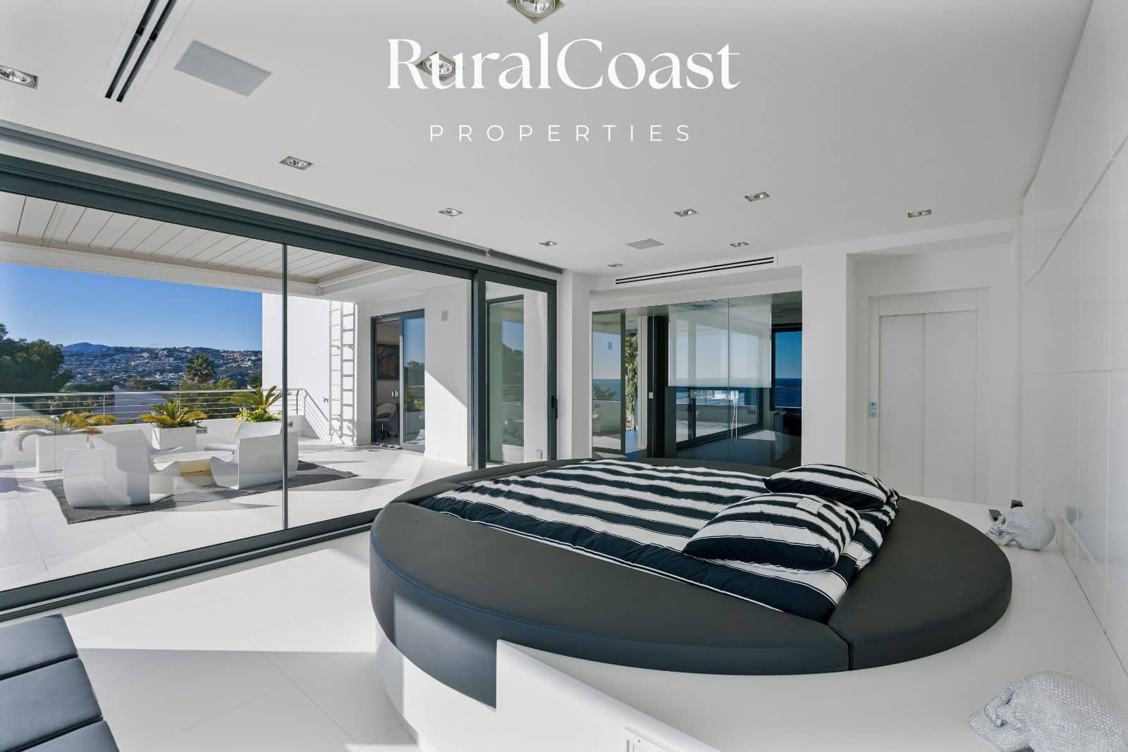 7 soveværelse Villa til salg i Moraira med swimmingpool garage - € 3.250.000 (Ref: 9753437)