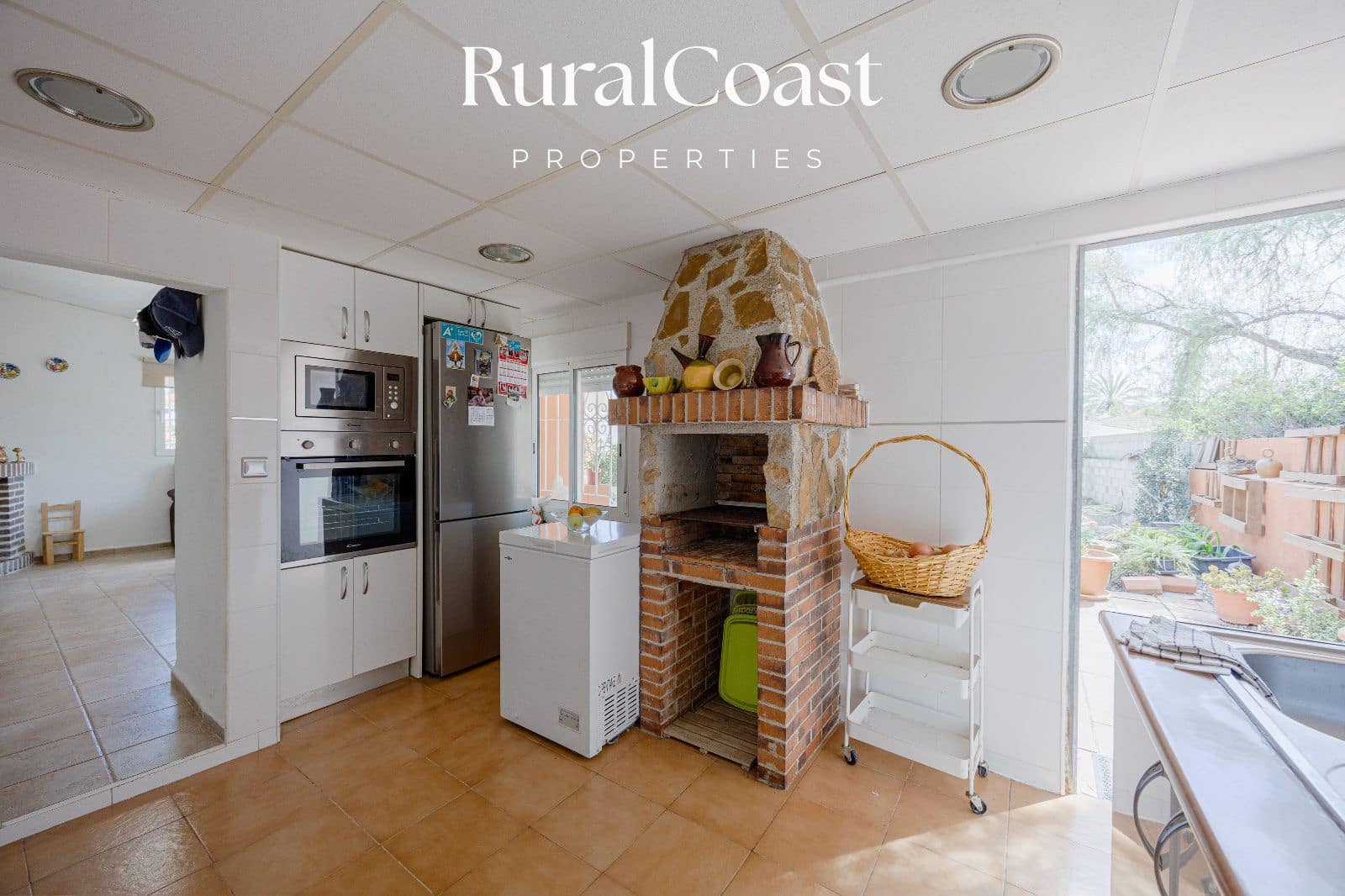 4 slaapkamer Villa te koop in Busot met zwembad - € 320.000 (Ref: 9753717)