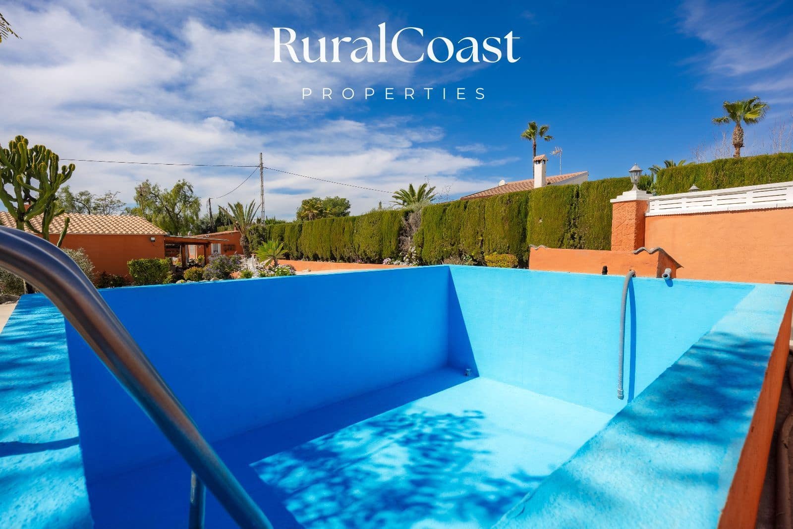 4 slaapkamer Villa te koop in Busot met zwembad - € 320.000 (Ref: 9753717)