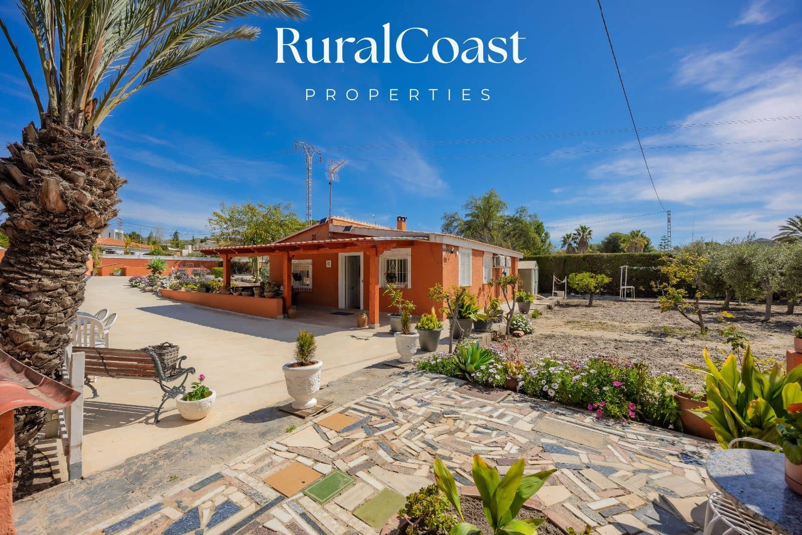 4 slaapkamer Villa te koop in Busot met zwembad - € 320.000 (Ref: 9753717)