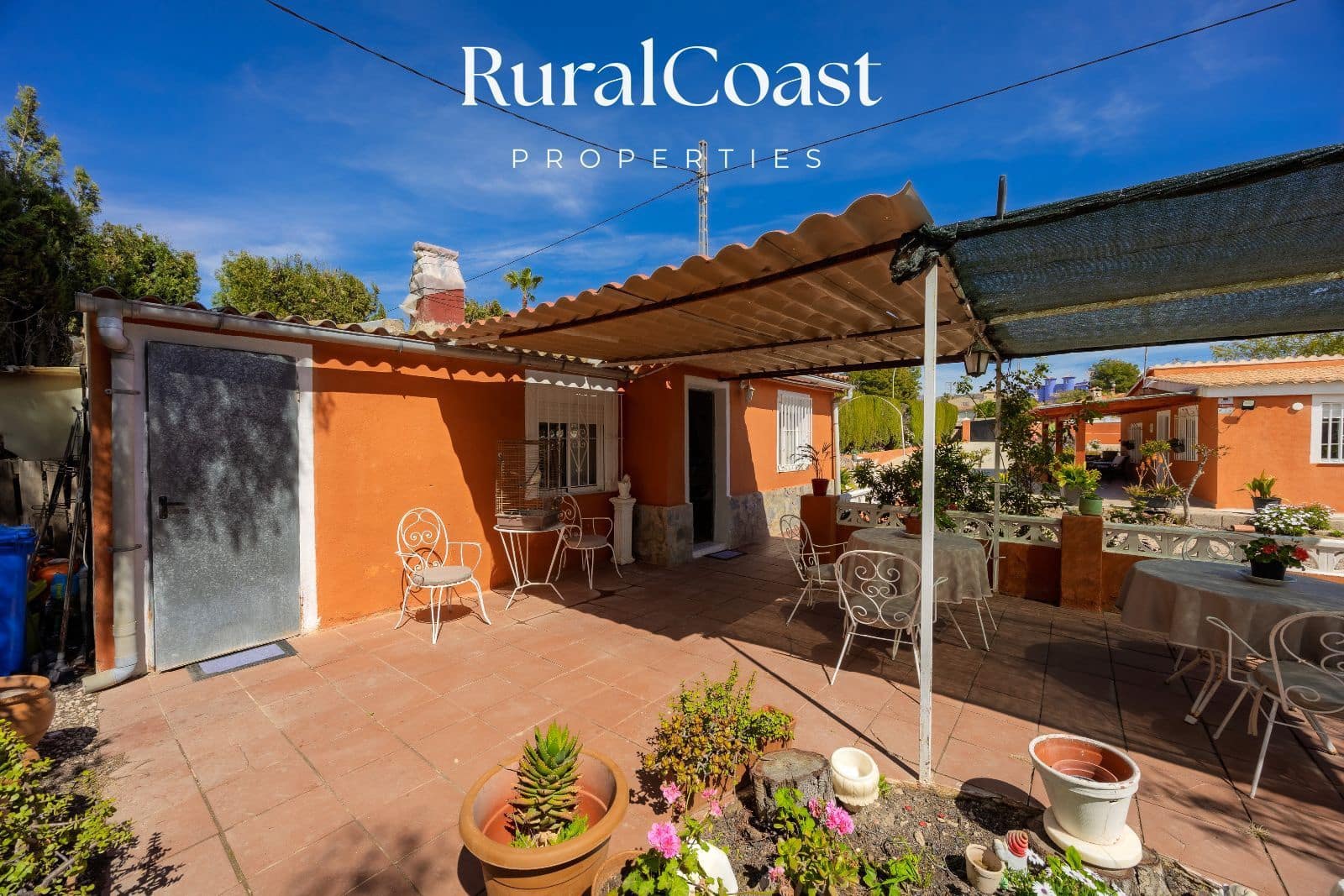 4 slaapkamer Villa te koop in Busot met zwembad - € 320.000 (Ref: 9753717)