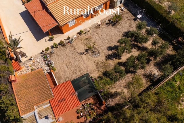 4 quarto Moradia para venda em Busot com piscina - 320 000 € (Ref: 9753717)