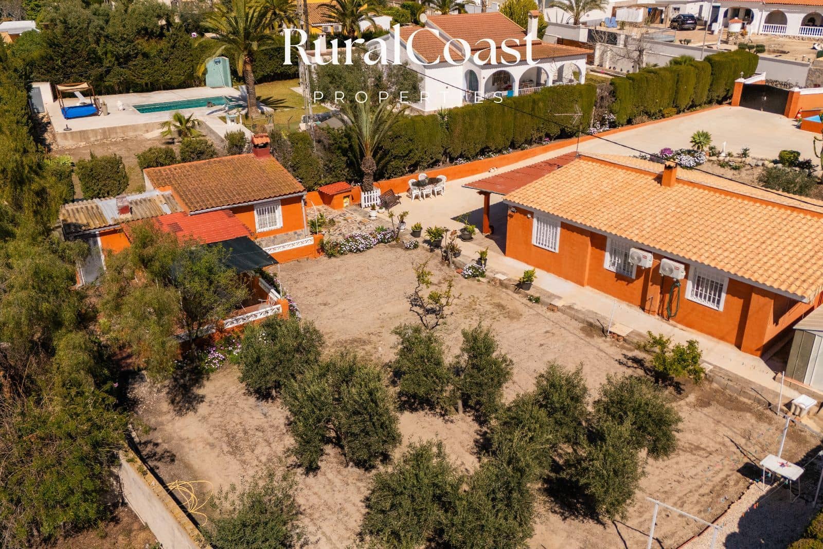 4 slaapkamer Villa te koop in Busot met zwembad - € 320.000 (Ref: 9753717)