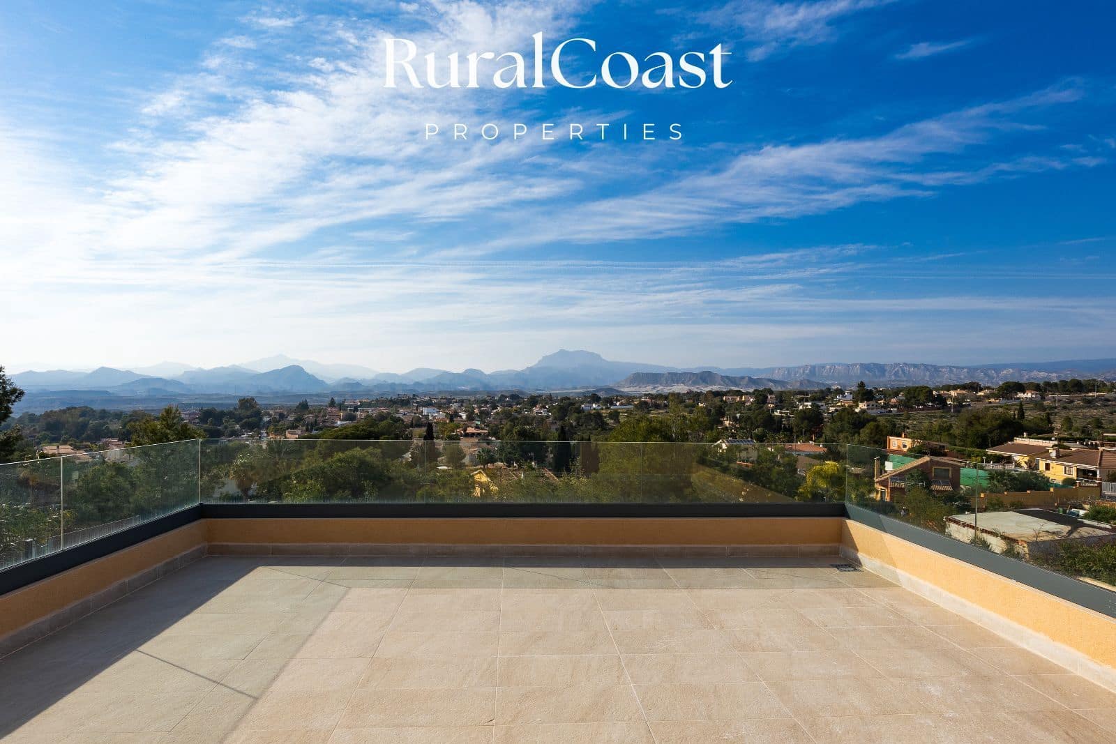 3 soverom Villa til salgs i Bonalba med svømmebasseng - € 695 000 (Ref: 9753718)