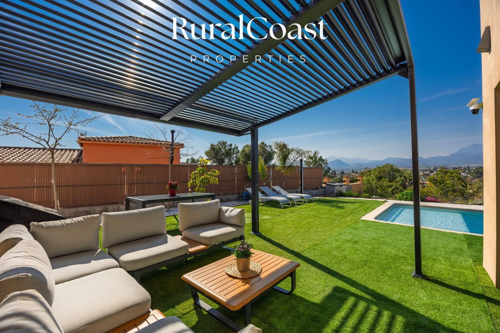 3 soverom Villa til salgs i Bonalba med svømmebasseng - € 695 000 (Ref: 9753718)