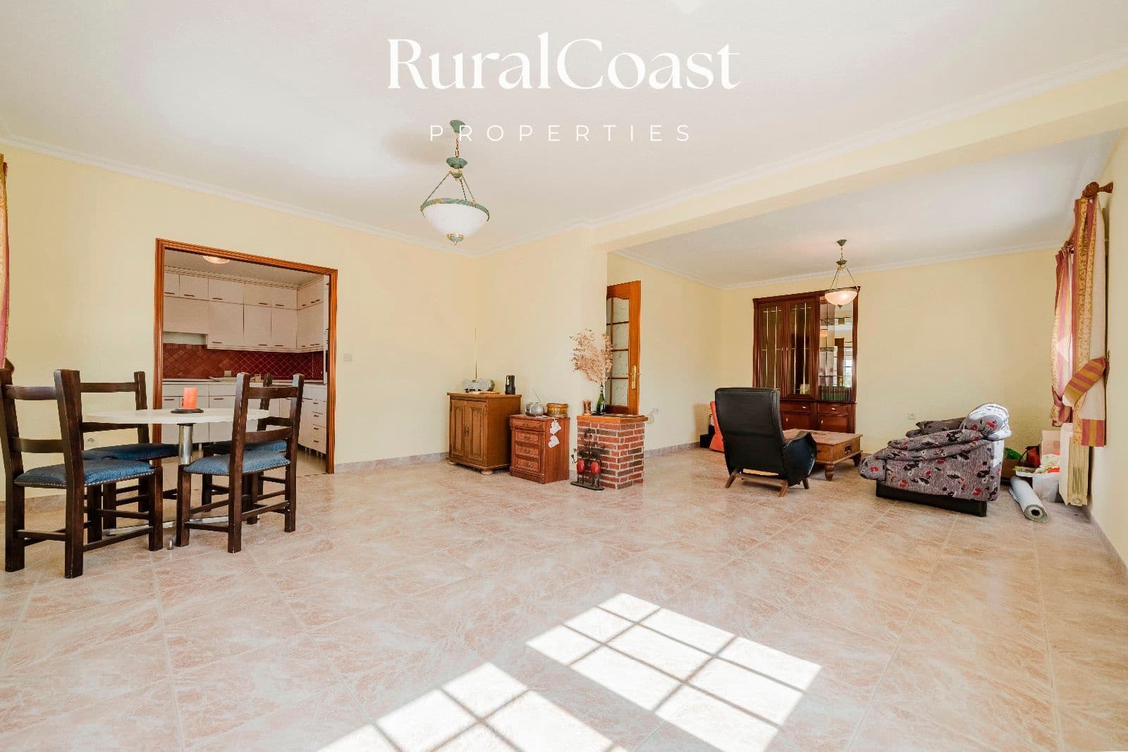 3 chambre Villa/Maison à vendre à Muchamiel / Mutxamel avec piscine garage - 350 000 € (Ref: 9778528)