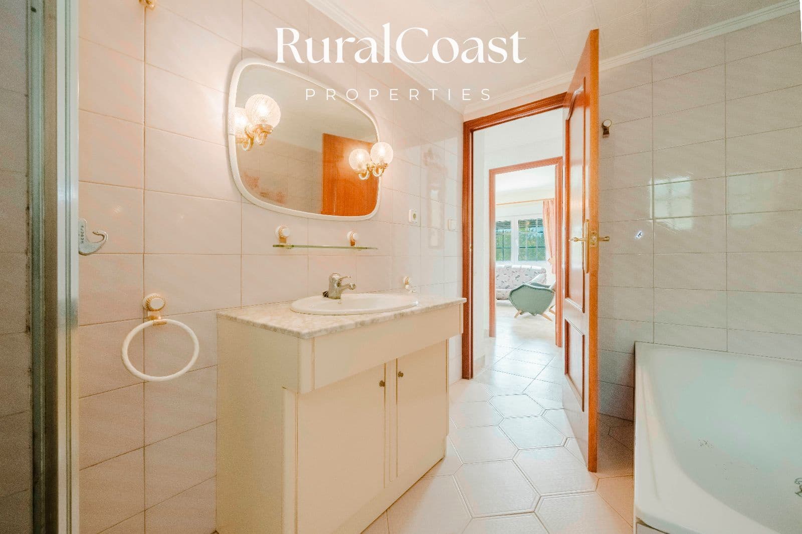 3 chambre Villa/Maison à vendre à Muchamiel / Mutxamel avec piscine garage - 350 000 € (Ref: 9778528)