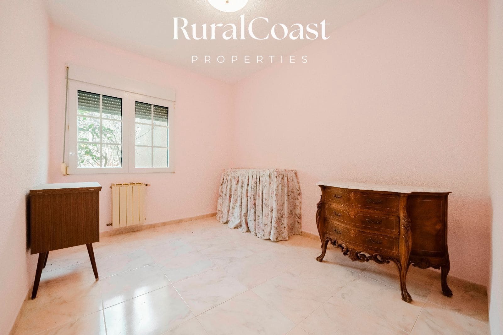 3 chambre Villa/Maison à vendre à Muchamiel / Mutxamel avec piscine garage - 350 000 € (Ref: 9778528)