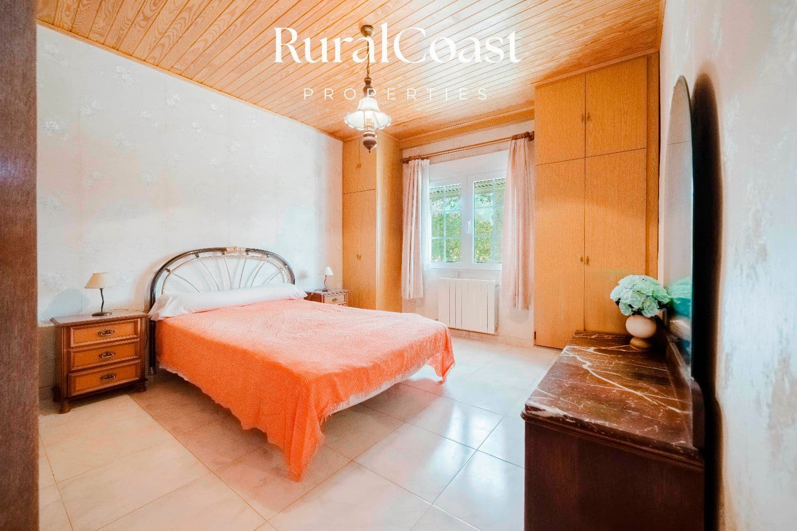 3 chambre Villa/Maison à vendre à Muchamiel / Mutxamel avec piscine garage - 350 000 € (Ref: 9778528)