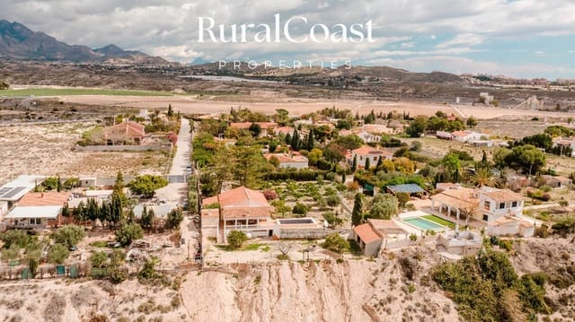 3 chambre Villa/Maison à vendre à Muchamiel / Mutxamel avec piscine garage - 350 000 € (Ref: 9778528)