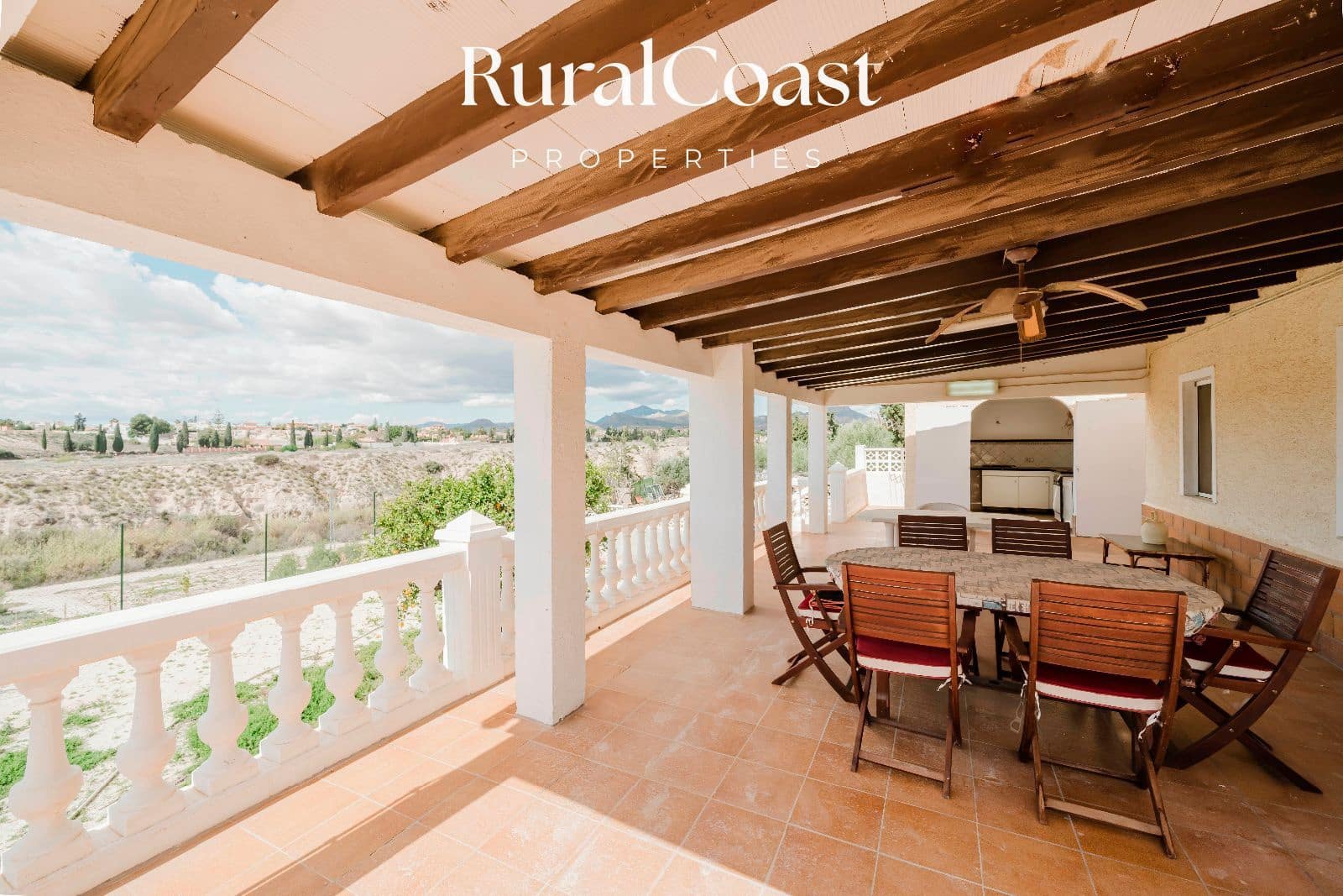 3 chambre Villa/Maison à vendre à Muchamiel / Mutxamel avec piscine garage - 350 000 € (Ref: 9778528)