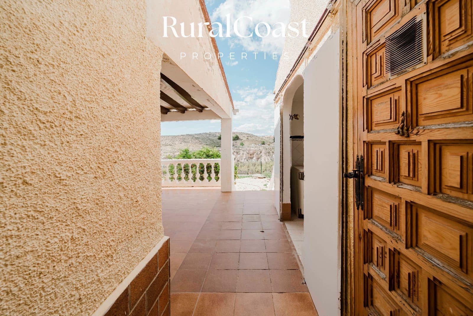 3 chambre Villa/Maison à vendre à Muchamiel / Mutxamel avec piscine garage - 350 000 € (Ref: 9778528)