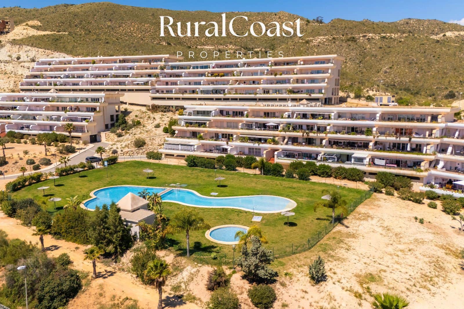 2 soveværelse Lejlighed til salg i Muchamiel / Mutxamel med swimmingpool garage - € 265.000 (Ref: 9798438)