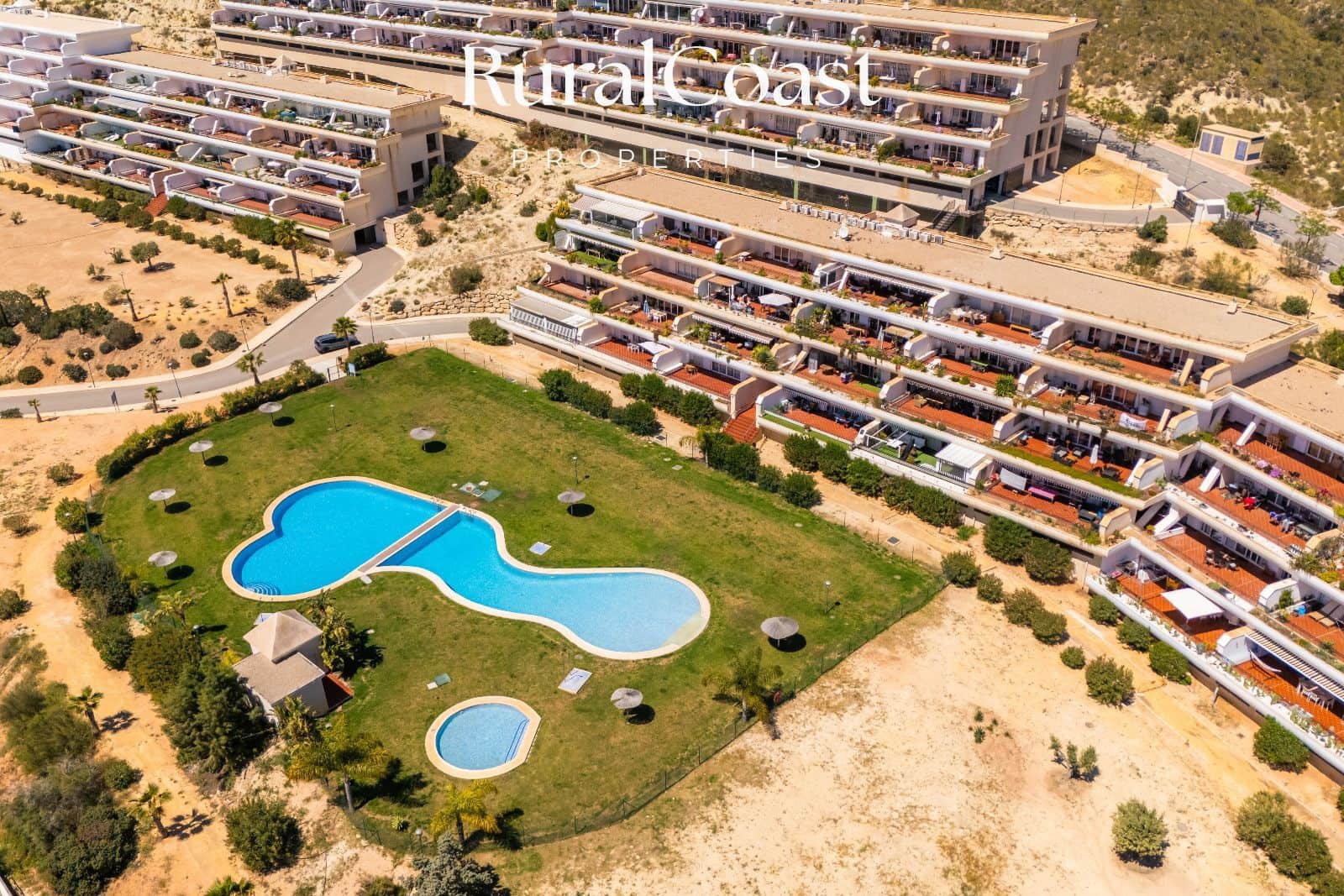 2 soveværelse Lejlighed til salg i Muchamiel / Mutxamel med swimmingpool garage - € 265.000 (Ref: 9798438)