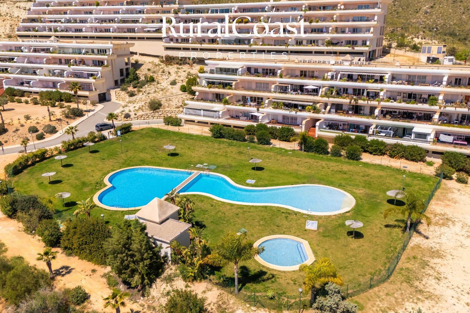 2 soveværelse Lejlighed til salg i Muchamiel / Mutxamel med swimmingpool garage - € 265.000 (Ref: 9798438)