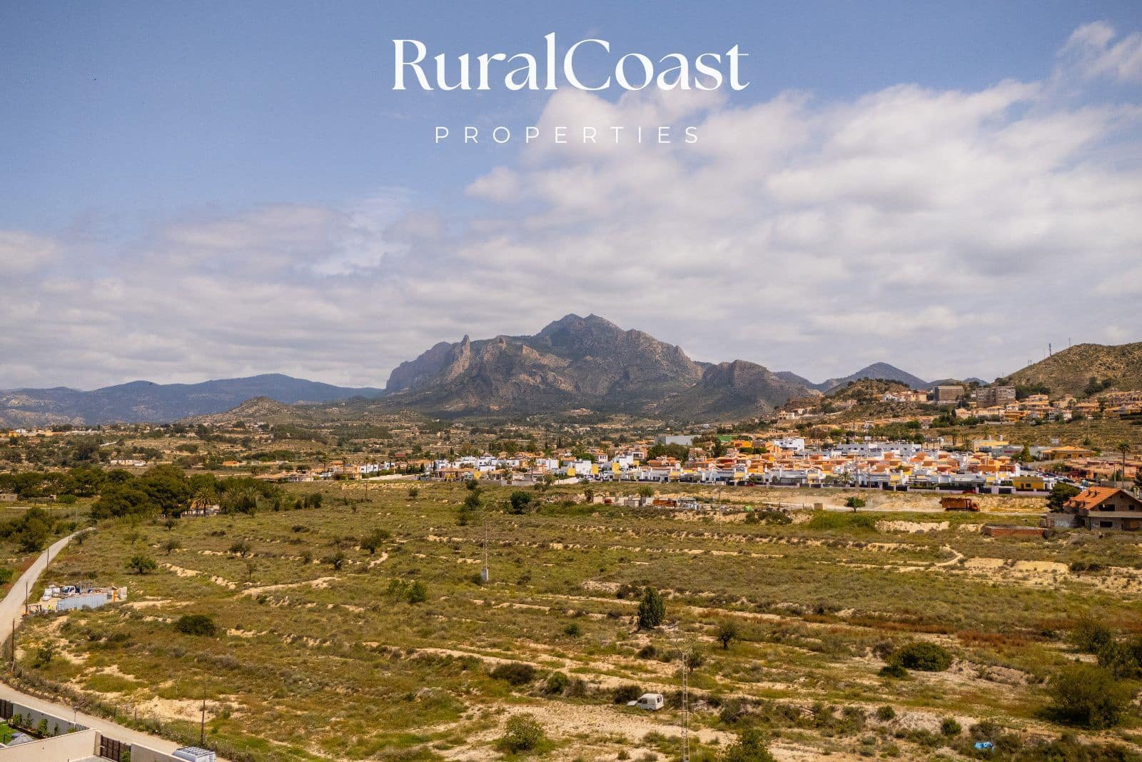 5 quarto Moradia para venda em Busot com piscina - 545 000 € (Ref: 9830338)