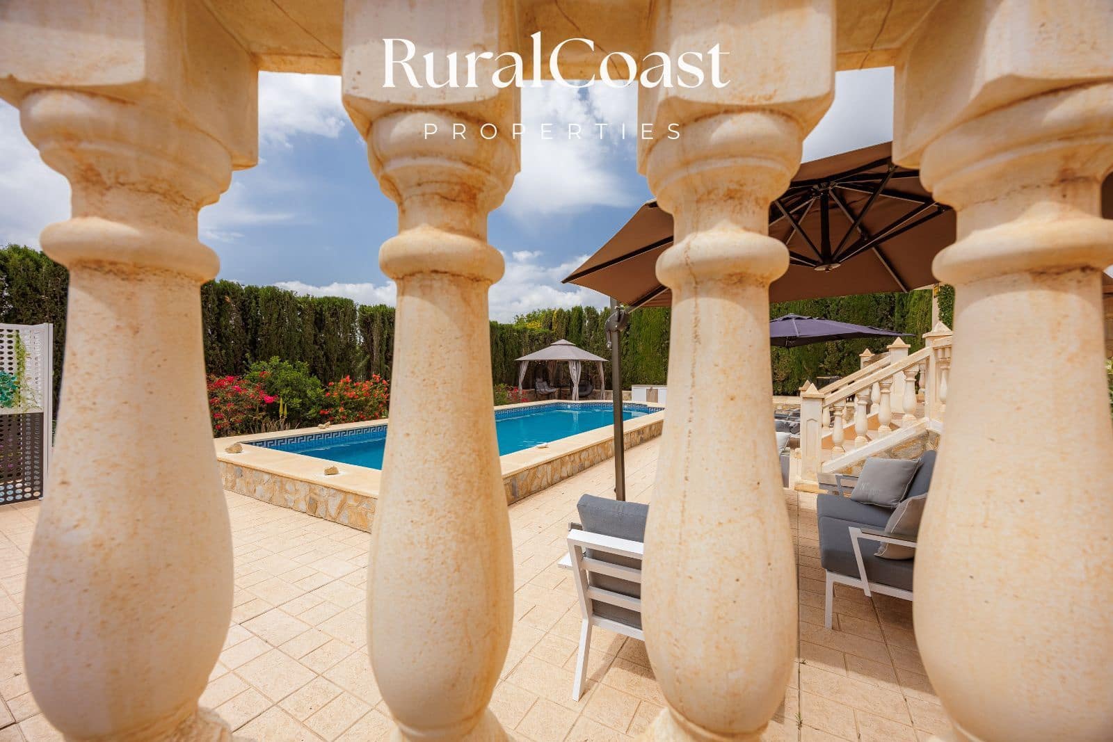 3 quarto Moradia para venda em Busot com piscina - 485 000 € (Ref: 9838472)