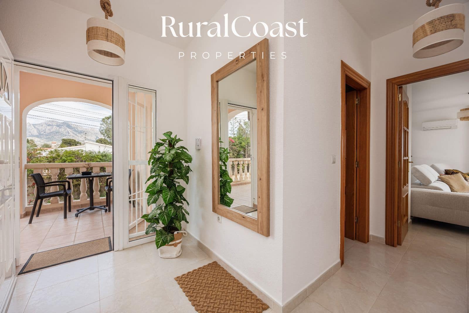 3 quarto Moradia para venda em Busot com piscina - 485 000 € (Ref: 9838472)