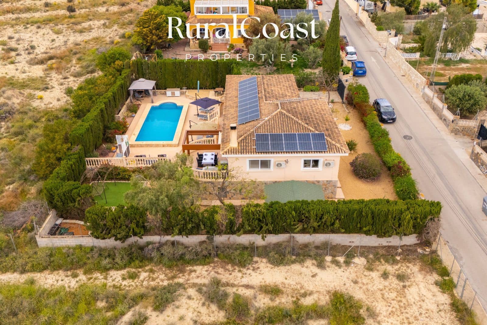 3 quarto Moradia para venda em Busot com piscina - 485 000 € (Ref: 9838472)