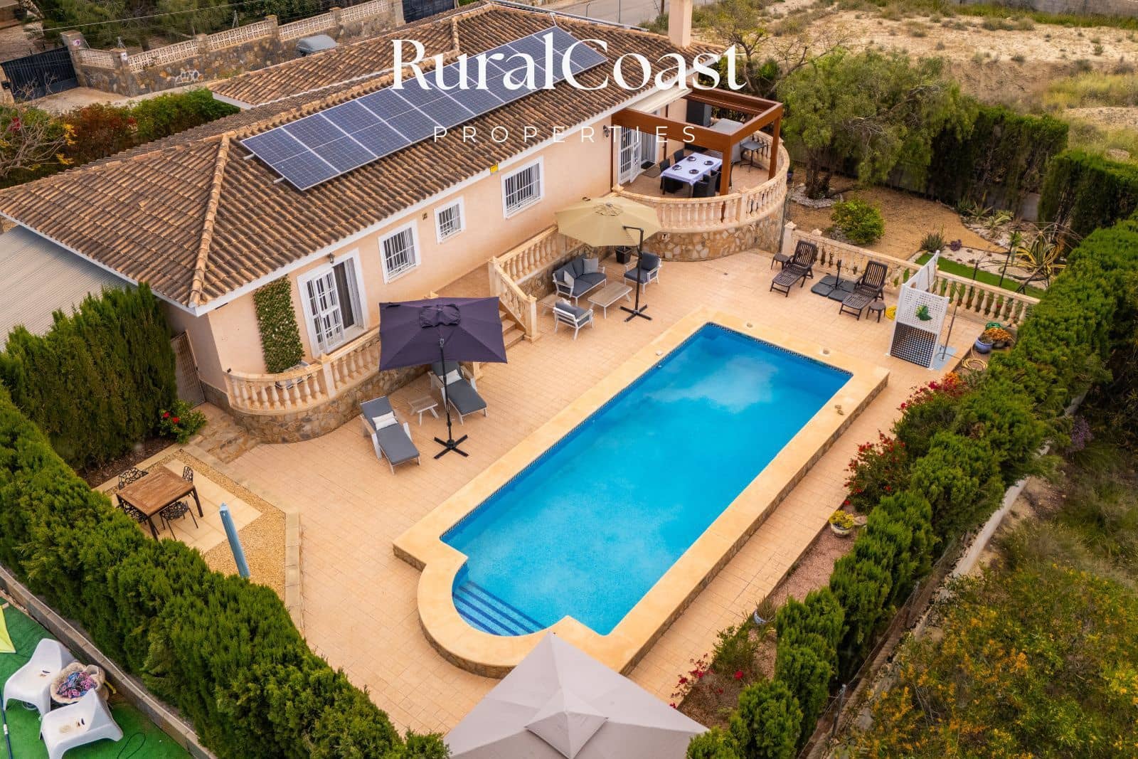 3 quarto Moradia para venda em Busot com piscina - 485 000 € (Ref: 9838472)