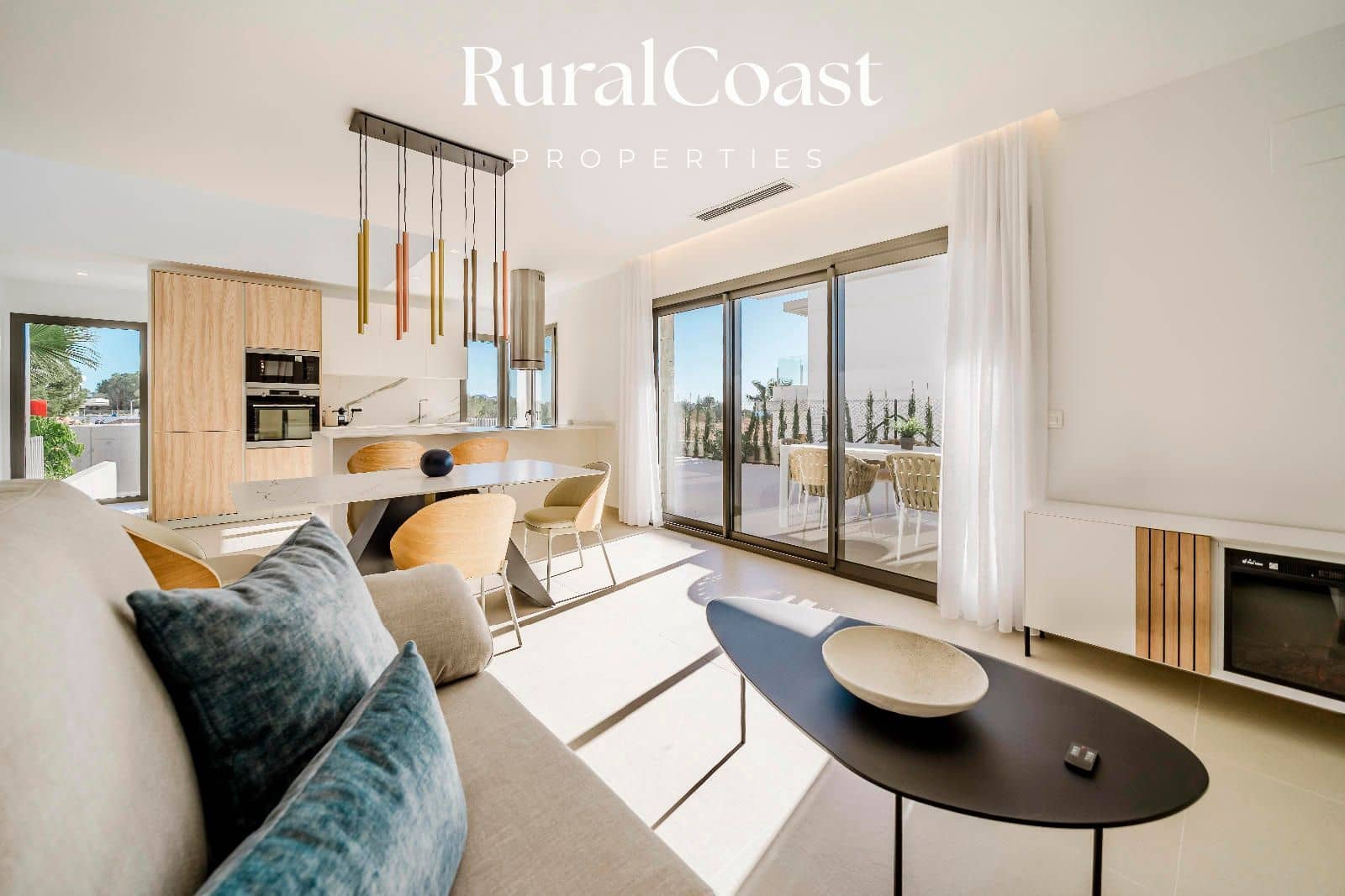 Chalet de 3 habitaciones en Finestrat en venta con piscina garaje - 895.000 € (Ref: 9850609)