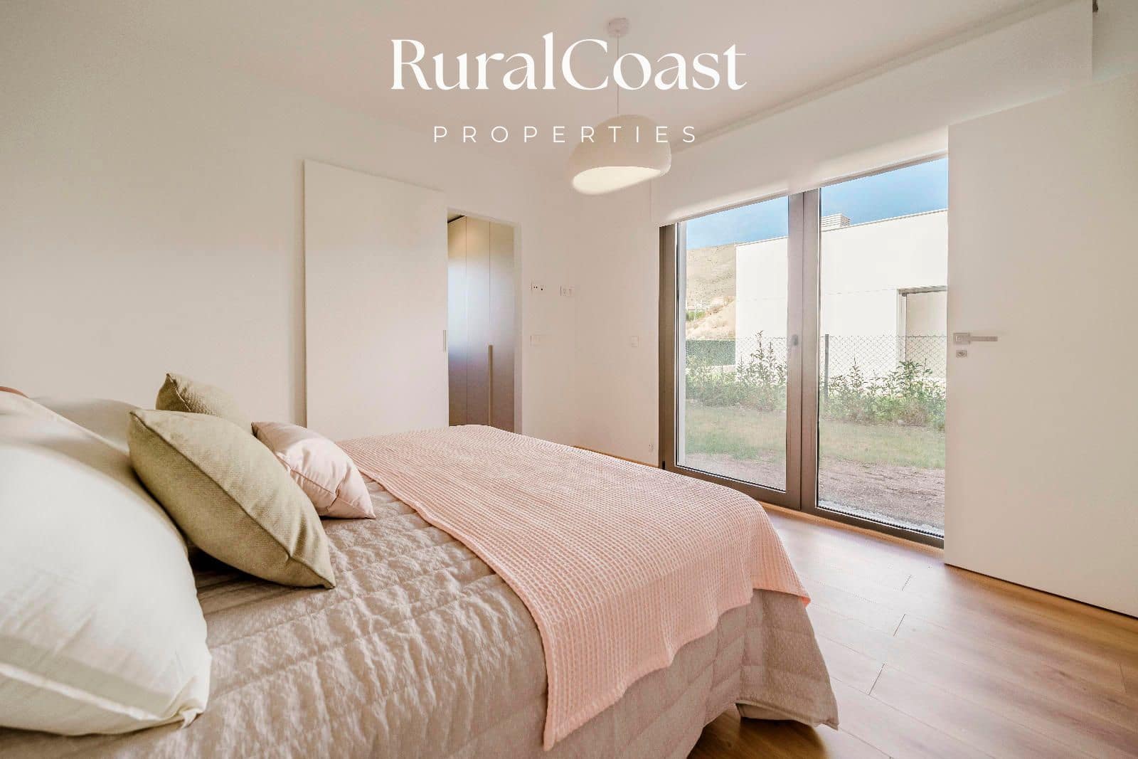Chalet de 3 habitaciones en Finestrat en venta con piscina garaje - 895.000 € (Ref: 9850609)