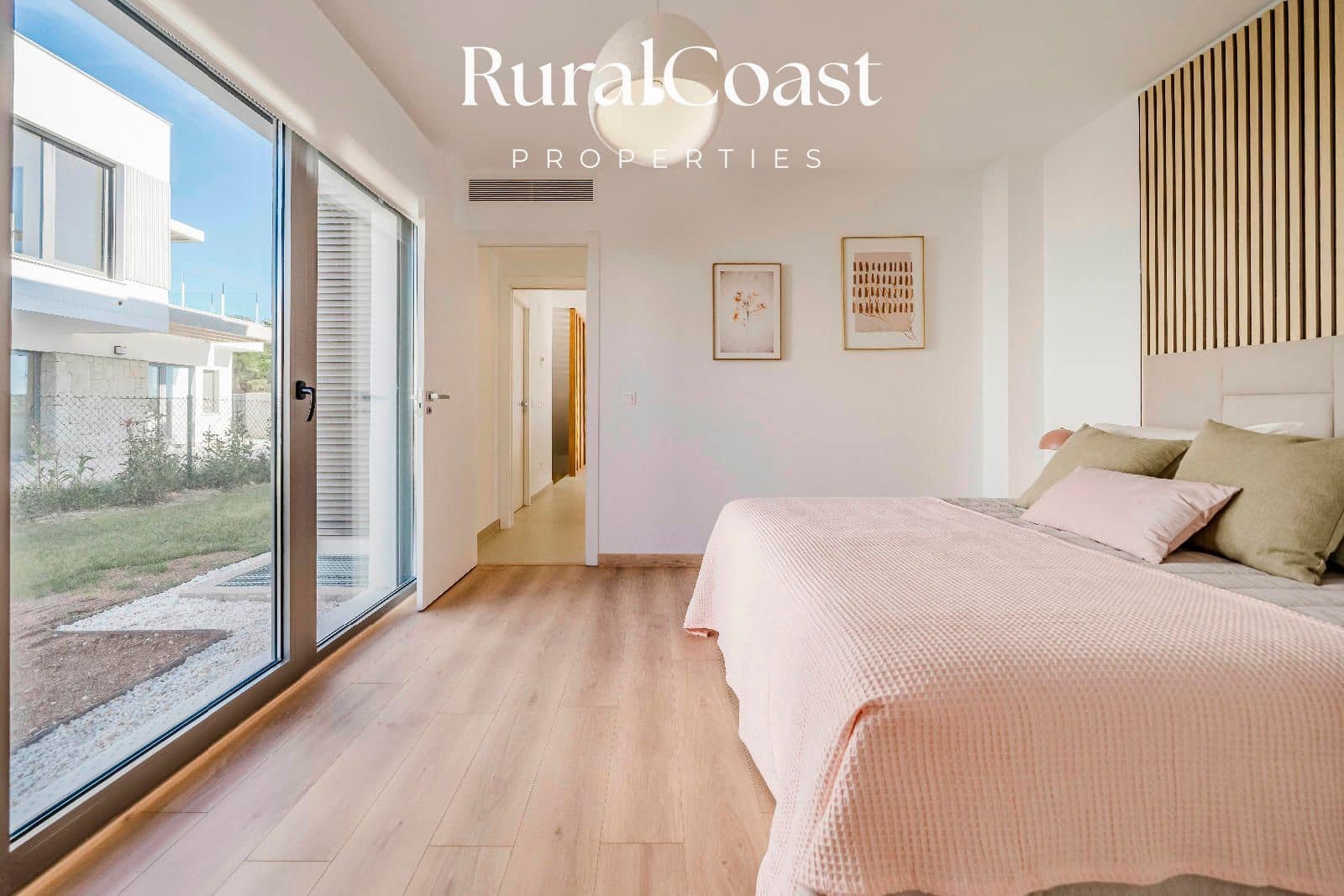 Chalet de 3 habitaciones en Finestrat en venta con piscina garaje - 895.000 € (Ref: 9850609)