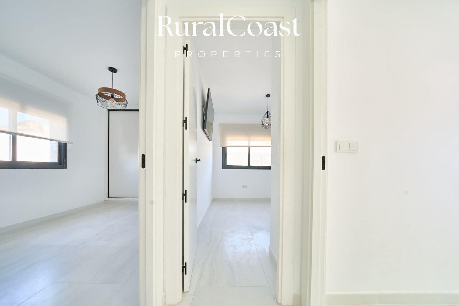 4 quarto Moradia para venda em Busot com piscina - 570 000 € (Ref: 9852191)