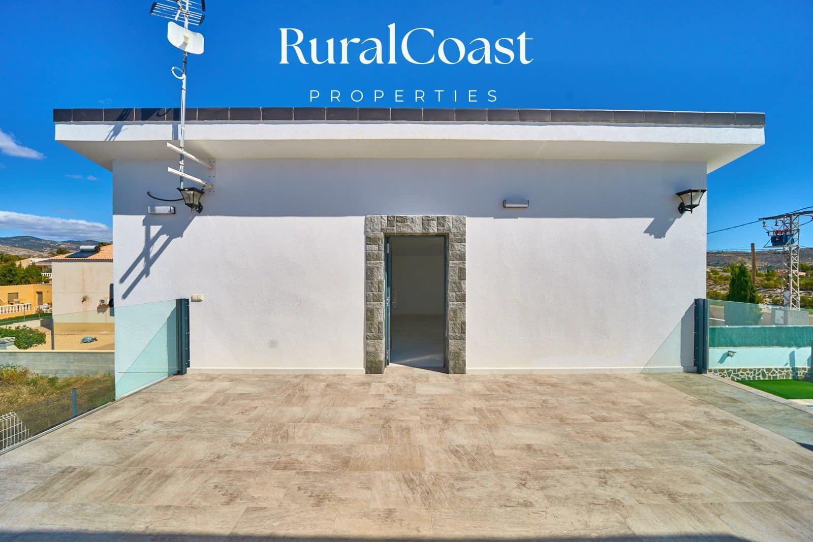 4 quarto Moradia para venda em Busot com piscina - 570 000 € (Ref: 9852191)